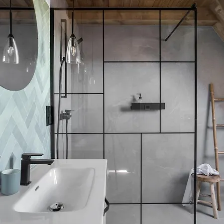 Osada Szeligowka - Premium シャレー *