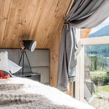 シャレー Osada Szeligowka - Premium コシチェリスコ