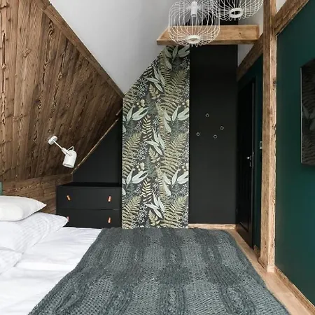 Osada Szeligowka - Premium コシチェリスコ